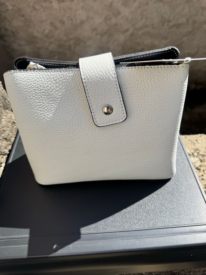 Neuf avec étiquette sac à main - photo numéro 3