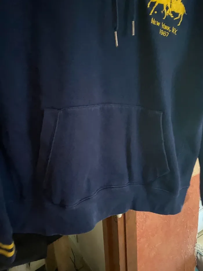 Sweat à capuche Ralph Lauren bleu marine – Taille L – Très bon état 🐎💛 - photo numéro 6