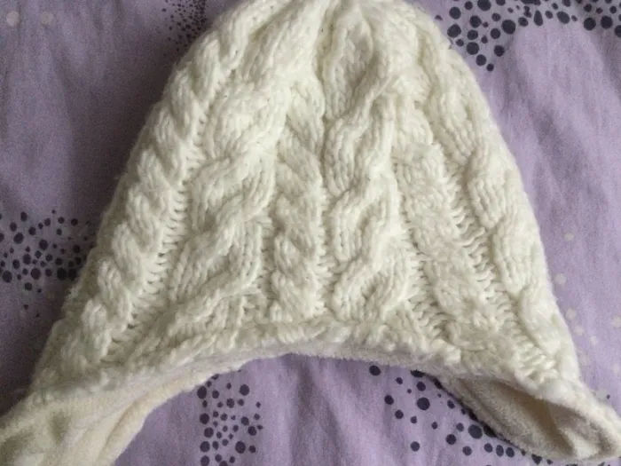 Bonnet cache oreilles blanc