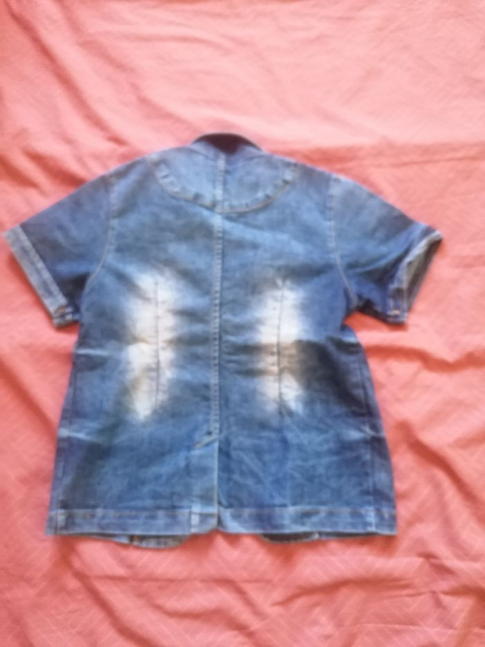 Veste en jean taille 8 ans - photo numéro 2