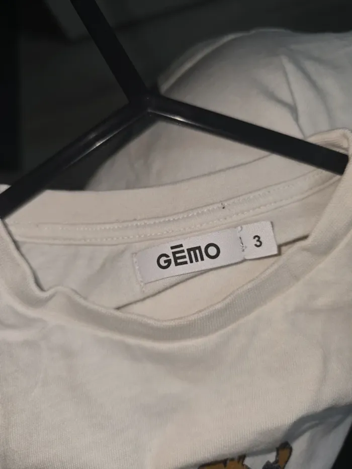 Tee-shirt - photo numéro 2