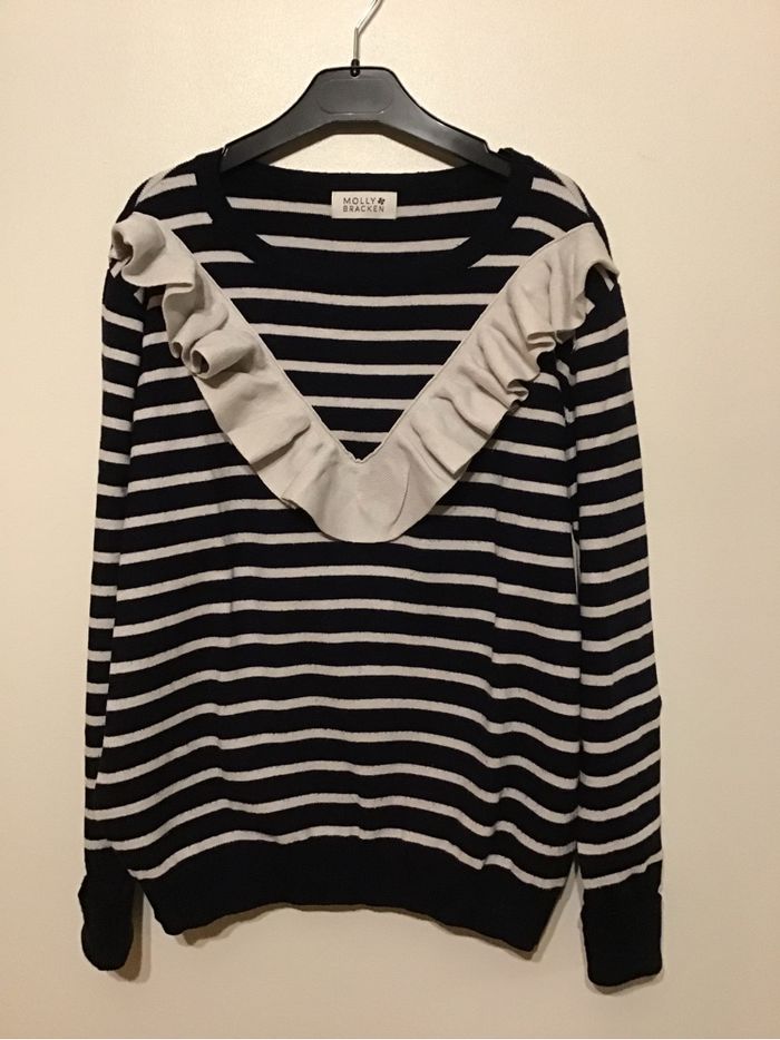 Pull MOLLY BRACKEN