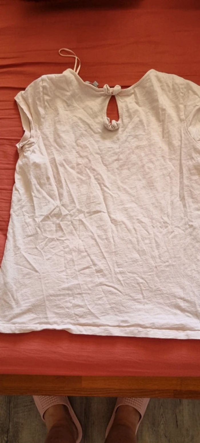 Tee shit avec noeud - photo numéro 2