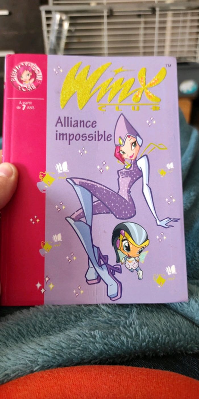 4 livres Winx club - photo numéro 6
