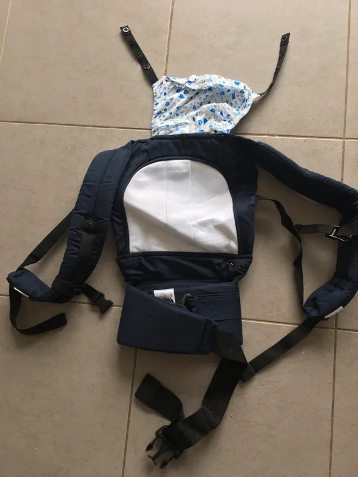 Porte bébé cangoo de 3 mois a 3 ans neuf Babygo - photo numéro 8