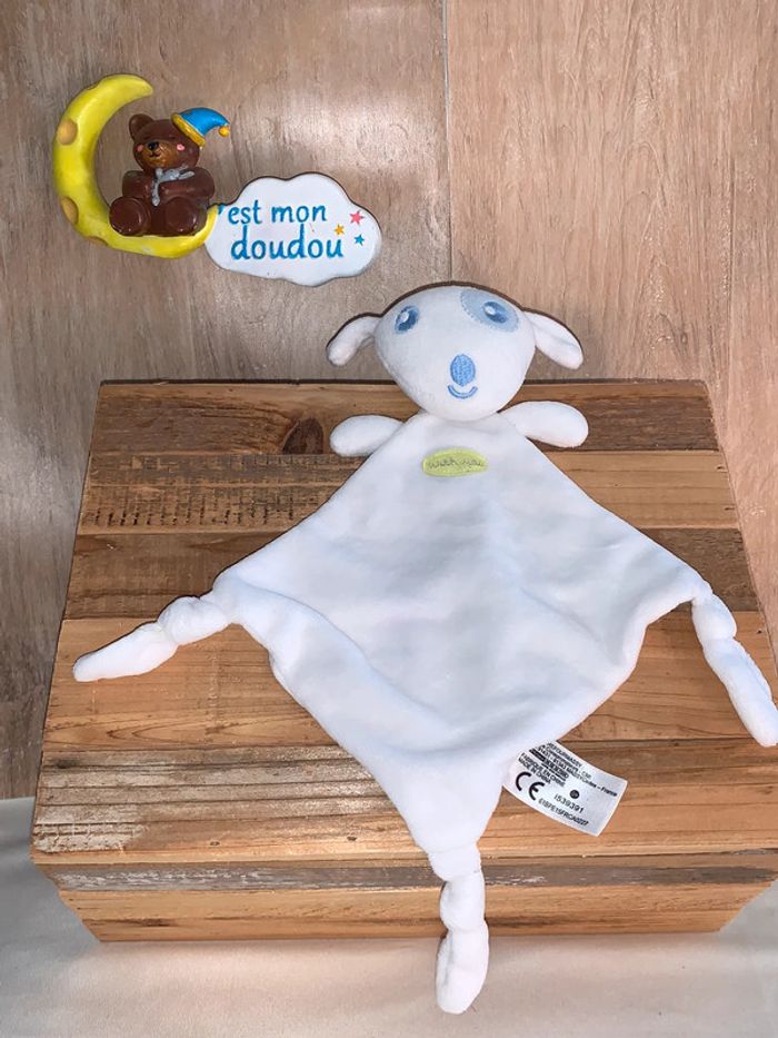 CAR08 doudou chien 🐶 carrefour