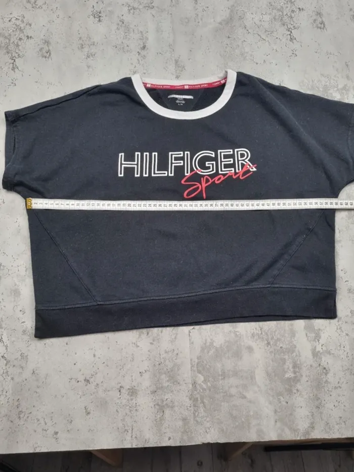 Crop top Tommy Hilfiger noir – Taille L Femme (mesures en photos) - photo numéro 9