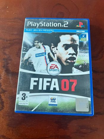 Jeu fifa 07 ps2
