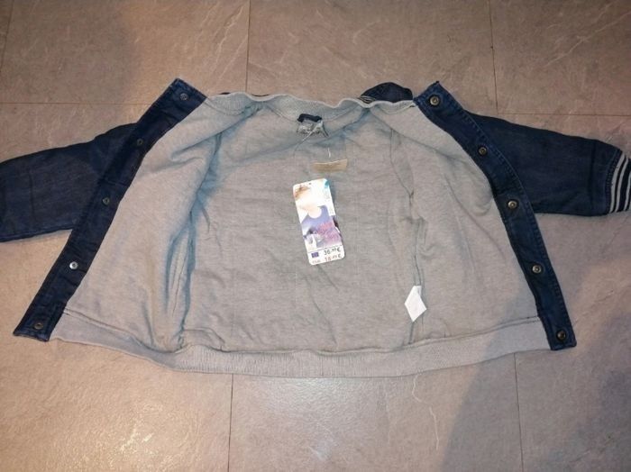 Veste épaisse orchestra neuve taille 8 ans - photo numéro 3