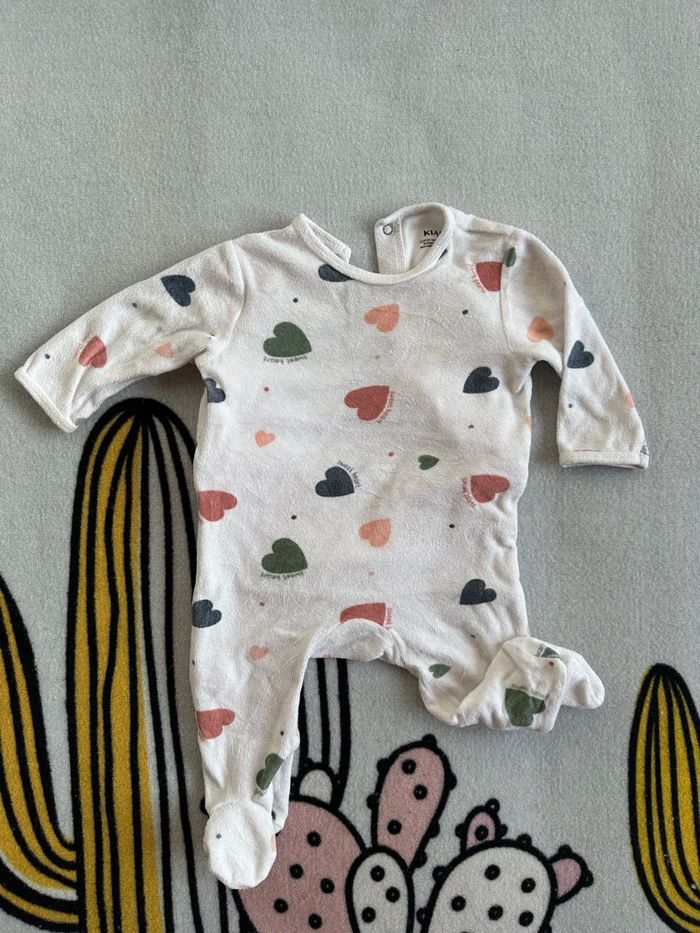 Lot de pyjamas Kiabi velour 6 mois - photo numéro 2