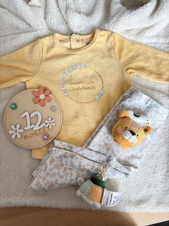 Pyjama 2 pièces Bébé Fille 12 mois - Jaune Doux & Floral