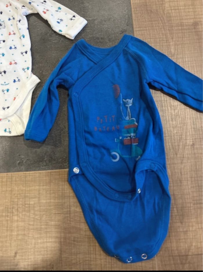 Lot de 2 bodies manches longues petit bateau taille naissance - photo numéro 3