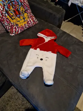 Combinaison bébé 1 mois