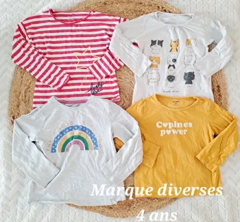 lot de 4 hauts 4 ans