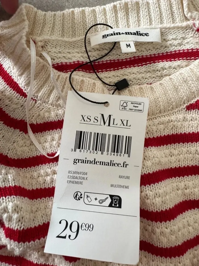 Pull rouge grain de malice, taille M, neuf, valeur 30€ - photo numéro 3