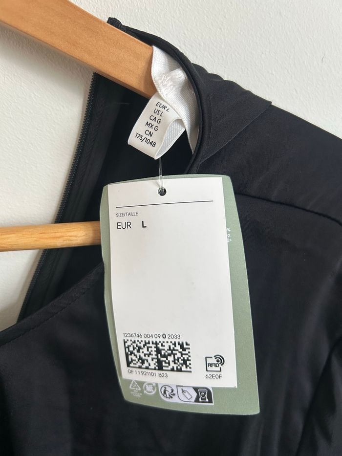 Robe de grossesse noire - photo numéro 2