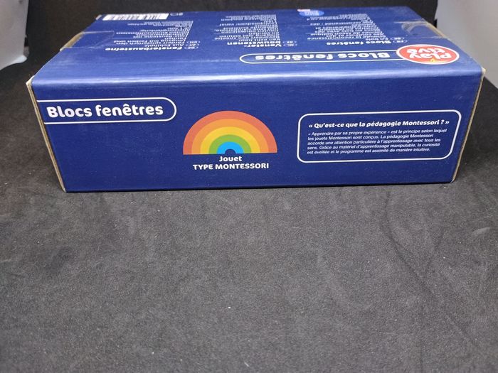 Jeux en bois Montessori blocs et fenêtre neuve parfait pour offrir - photo numéro 3