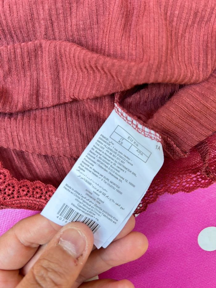 T-shirt côtelé avec broderie neuf - corail taille Xs pimkie - photo numéro 6
