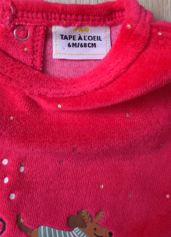 Pyjama de Noël sapin rouge - NEUF. 6 mois - photo numéro 3