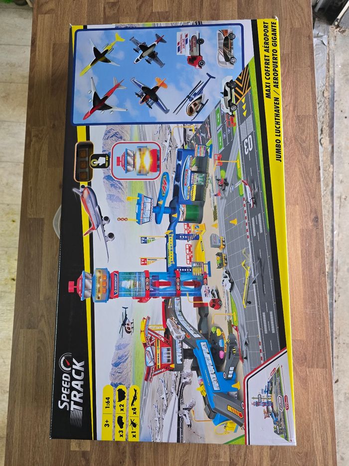 COFFRET AÉROPORT Speed Track  neuf et emballé