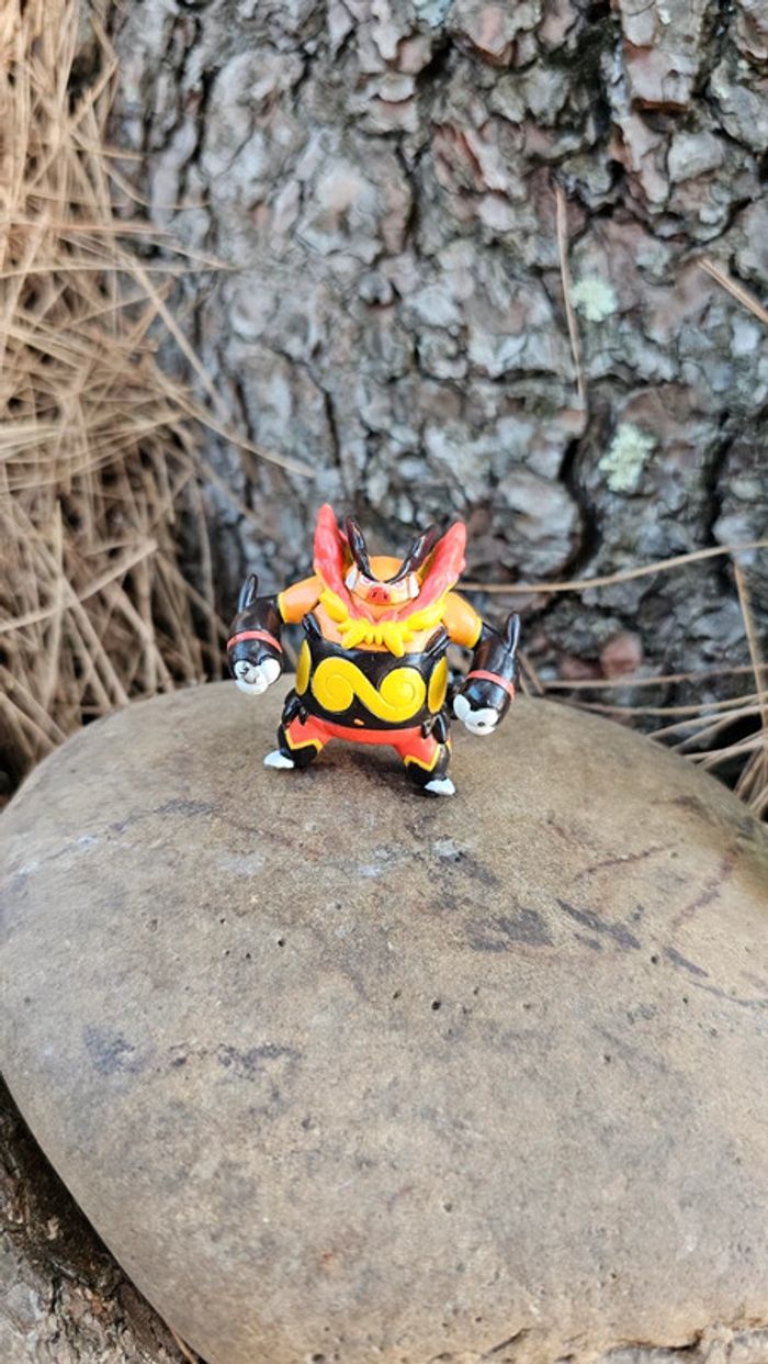 Super figurine Pokemon Nintendo tomy Roitiflam - photo numéro 2