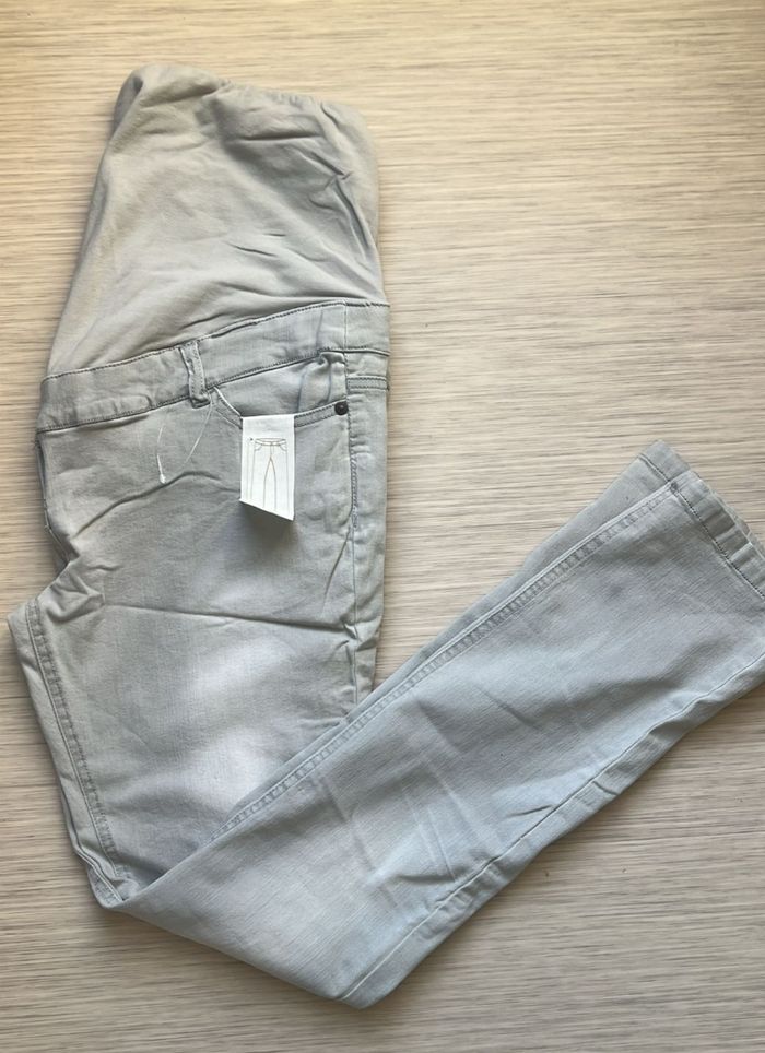 Jean de grossesse Neuf vert baudet Taille 42 - photo numéro 3