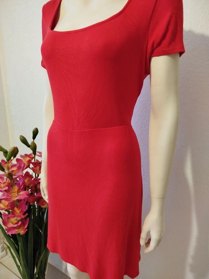 Robe simple patineuse trapèze rouge décolleté Mango femme taille 38 40 L 100% coton - photo numéro 4