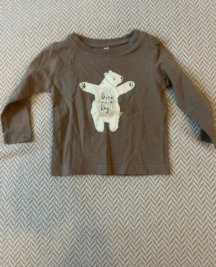 Lot t-shirt chemise 9 mois bébé - photo numéro 2