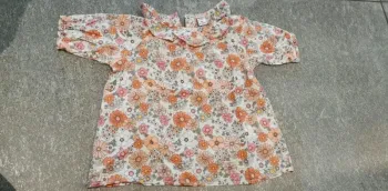 Blouse à manches courtes fleurie bébé fille 18/24 mois NEUVE