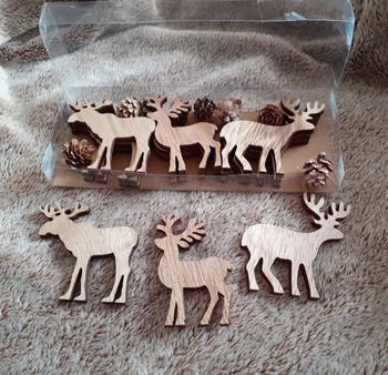Paquet de 12 figurines bois à peindre *Cerfs,Rennes,Élans