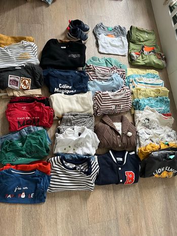 Lot garçon 18 mois hiver / mi-saison - Très bon état - 30aine pièces + baskets