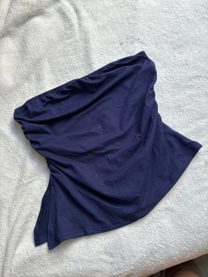 Top bleu - photo numéro 3