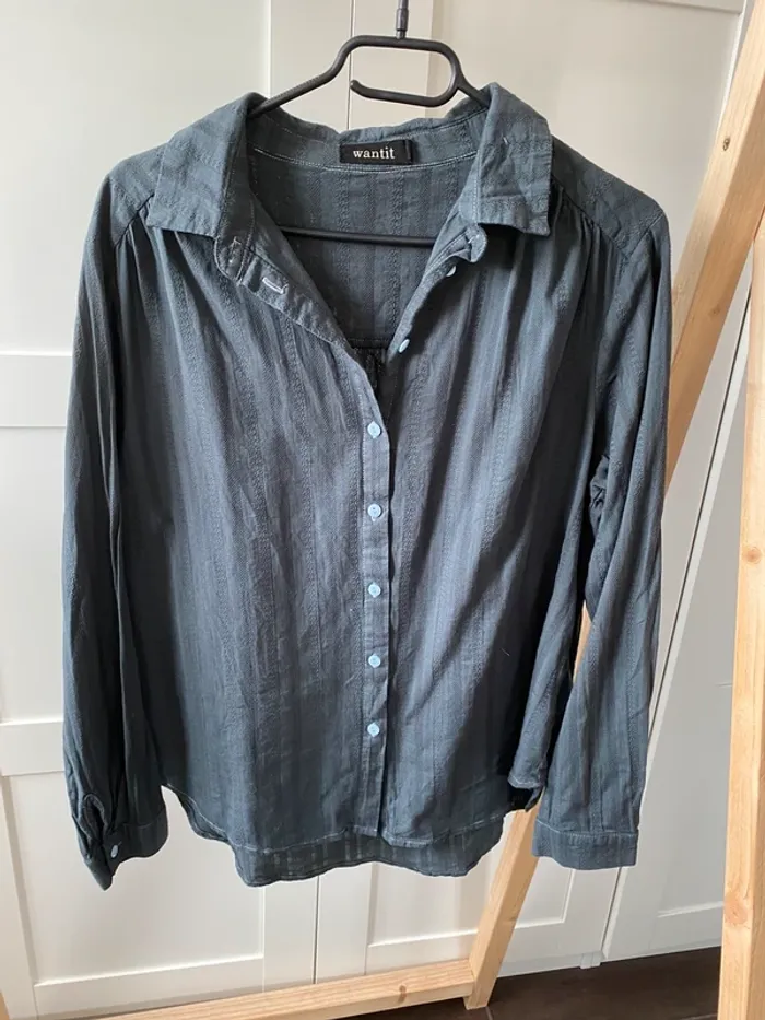 Chemise