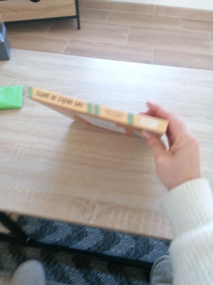 Livre drôle de boîte - photo numéro 13