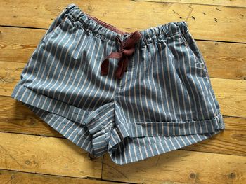 Short rayures bleu et chocolat S Oysho