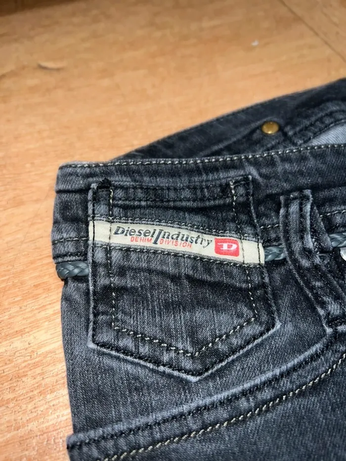 Jeans Diesel - photo numéro 9