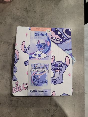 Parure de lit double Stitch neuve.