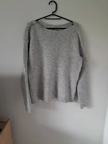 Pull gris kiabi taille M