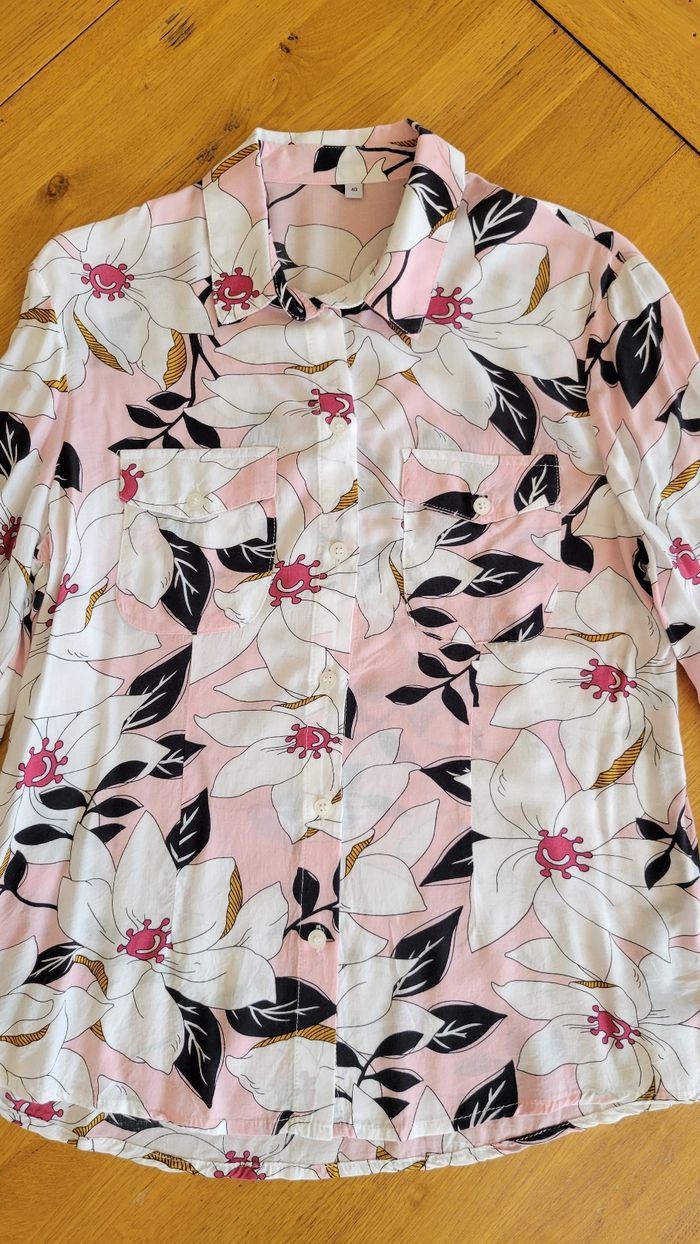 Chemise douce et légère , taille 40, rose clair et blanc - photo numéro 4
