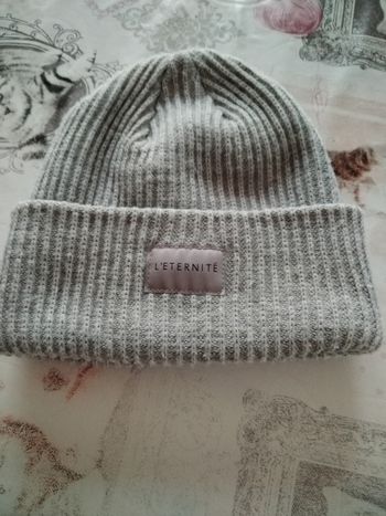 Bonnet femme gris