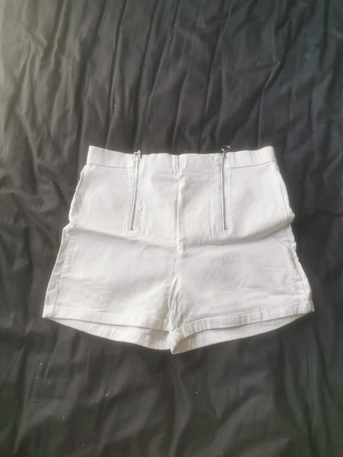 Lot de 2 short taille 42 - photo numéro 2