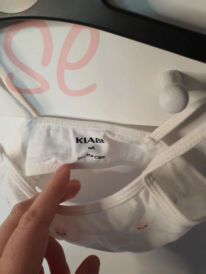 2 brassières 6 ans - photo numéro 4