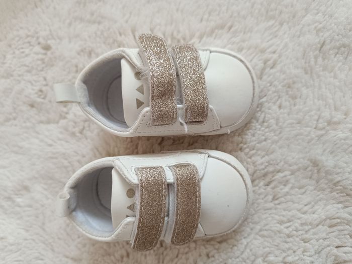 Basket tape a l'oeil 3-6 mois