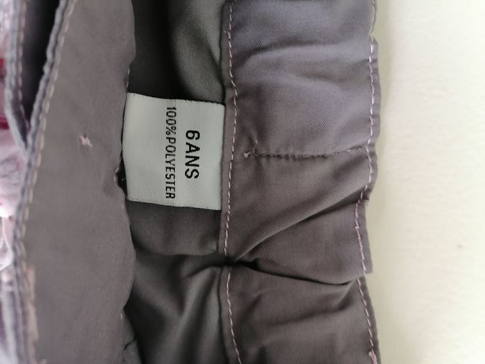 Pantalon fille gris et rose multipoches - photo numéro 4