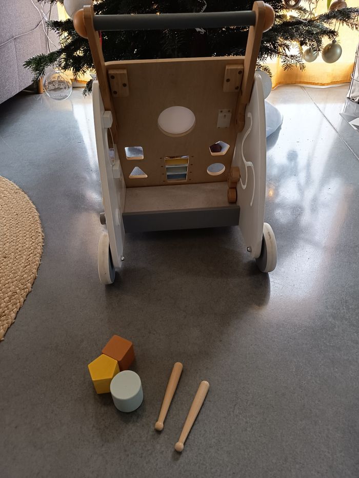 Trotteur en bois - photo numéro 3