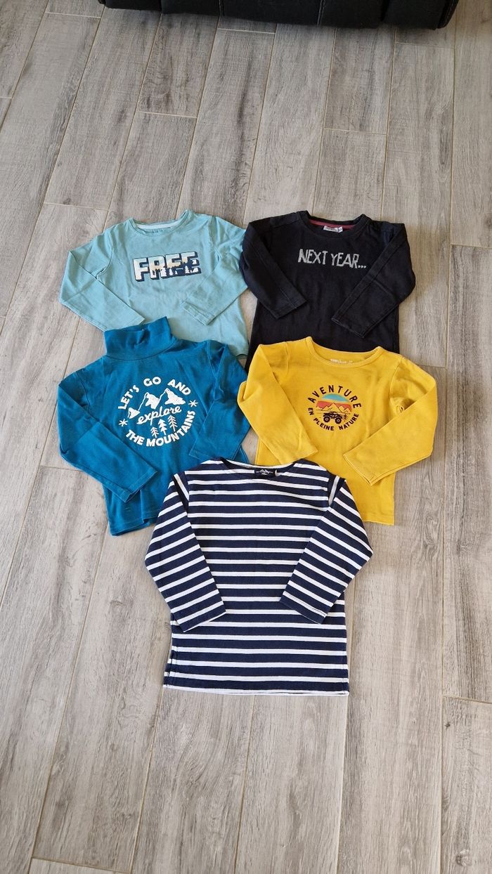 Lot de 5 tee shirt manches longues, taille 5 ans - photo numéro 2