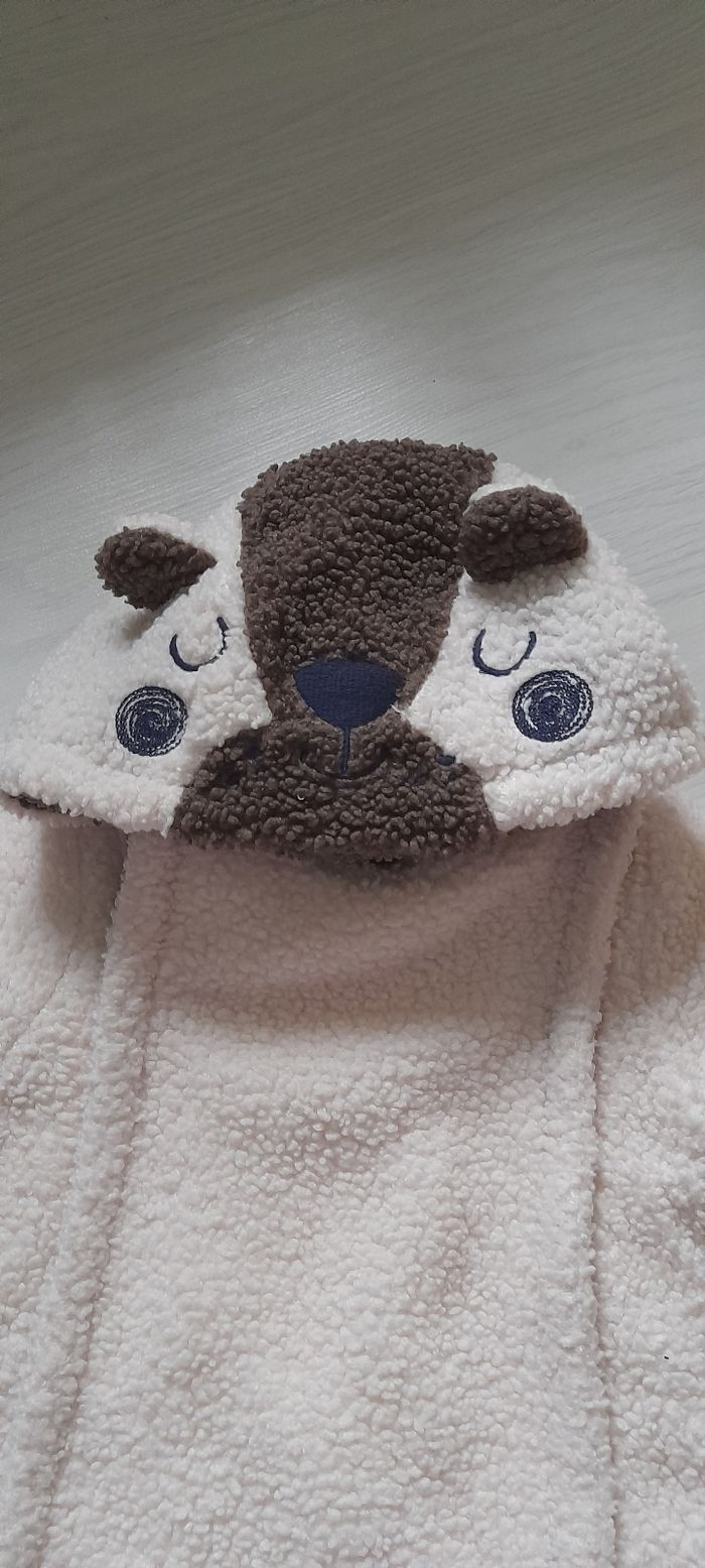 Combinaison T 9 mois - photo numéro 3