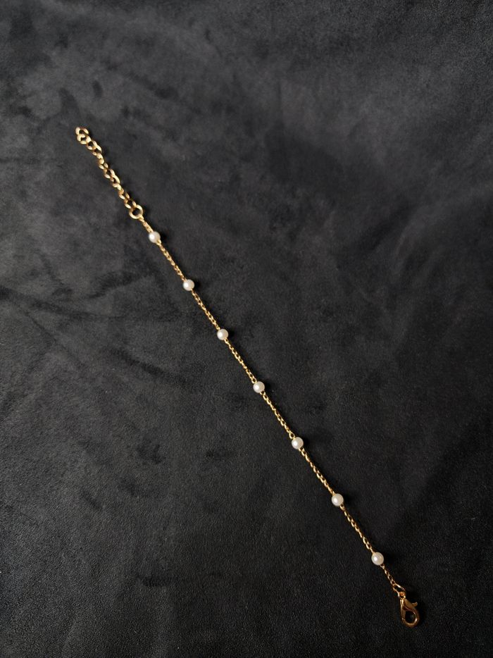 Bracelet doré maille forçat fine avec perles blanches – 21,5 cm – Neuf - photo numéro 7