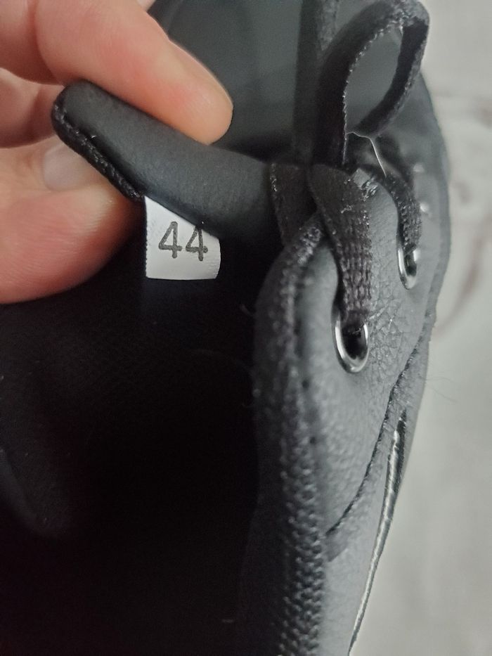 Chaussures neuves - photo numéro 5