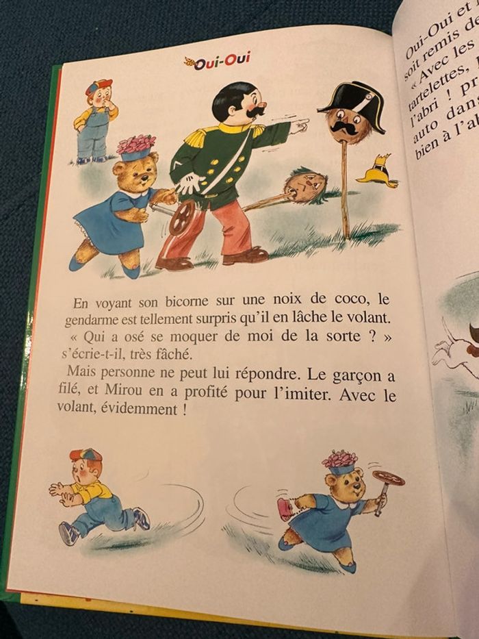 Livre album vintage Oui-Oui à la fête Hachette bibliothèque des petits je lis avec Maman - photo numéro 3